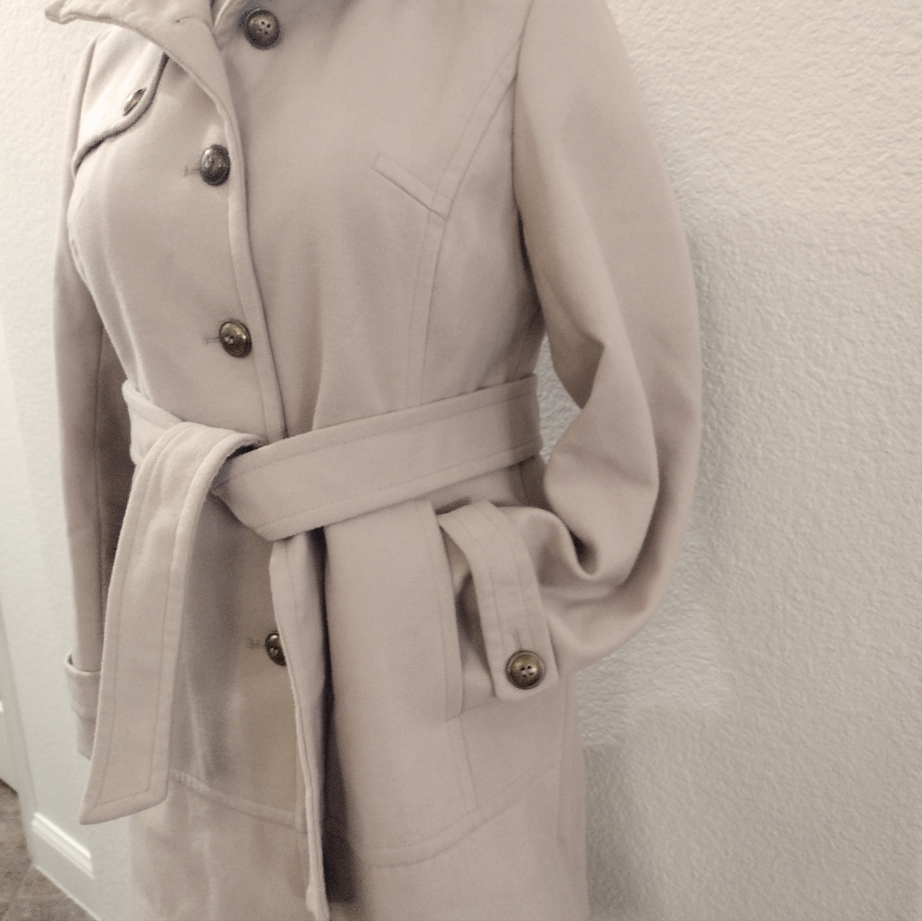 Beige Beautiful Winter Wool Trench Coat, Fitting With A Belt By, Marvin Richards